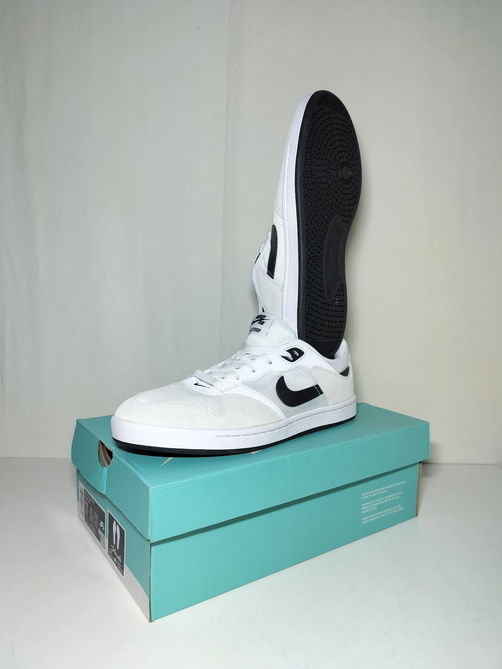 Nike SB Alleyoop New 43 Sneakers Original Men's Trend Outfit Vintage Premium Retro Y2K 